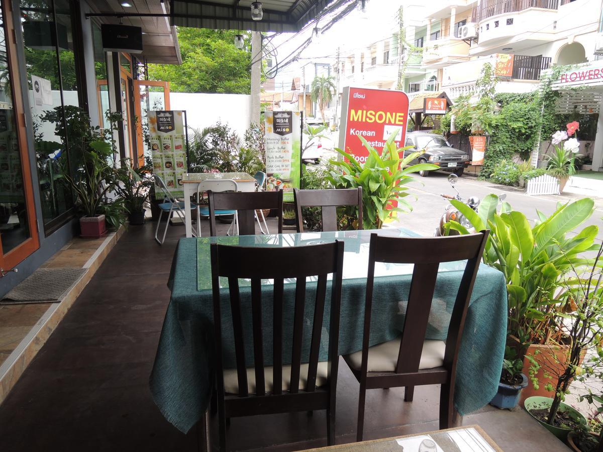 Misone Hotel Chiang Mai Esterno foto