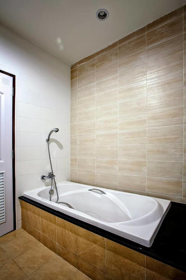 Misone Hotel Chiang Mai Esterno foto